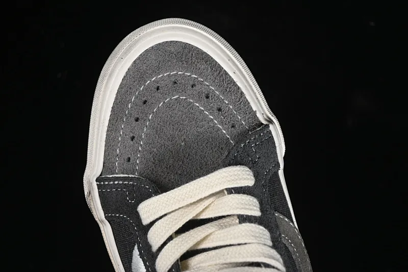 All categories Vans Vans series Vans Hi Vans high-top Notre x Vans Premium Sk8-Hi 38 Vans high-top casual sneakers VN000CR0RVN